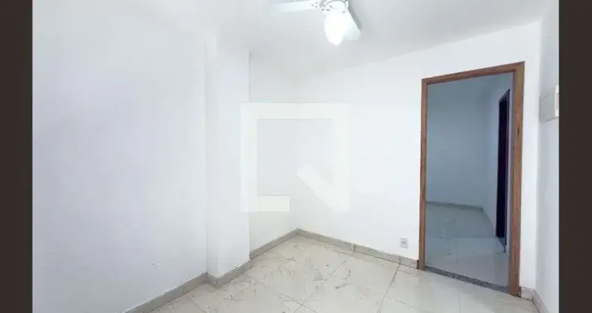Apartamento para Aluguel - Olaria, 1 Quarto,  29 m² - Rio de Janeiro