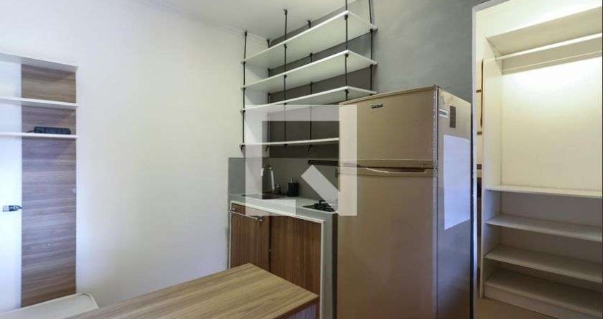 Casa / Sobrado em Condomínio para Aluguel - Água Fria, 1 Quarto,  25 m² - São Paulo