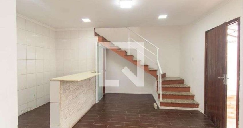 Casa para Aluguel - Tatuquara, 3 Quartos,  215 m² - Curitiba