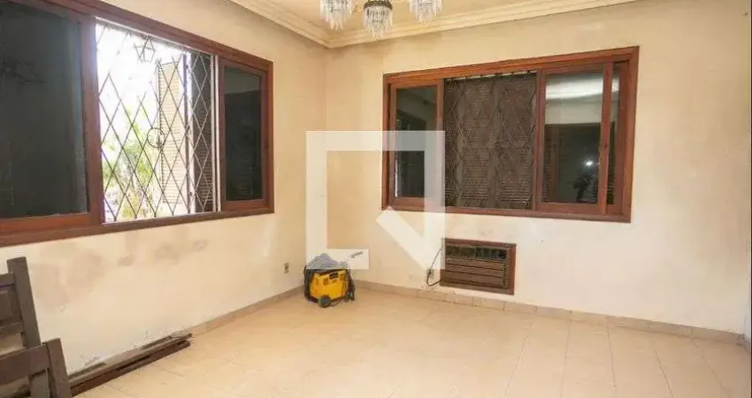 Casa para Aluguel - Jardim Carvalho, 5 Quartos,  700 m² - Porto Alegre