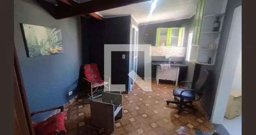 Casa para Aluguel - Jardim City, 1 Quarto,  20 m² - Guarulhos