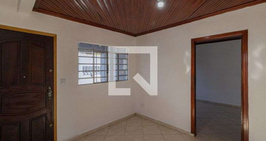 Casa para Aluguel - Artur Alvim, 2 Quartos,  100 m² - São Paulo