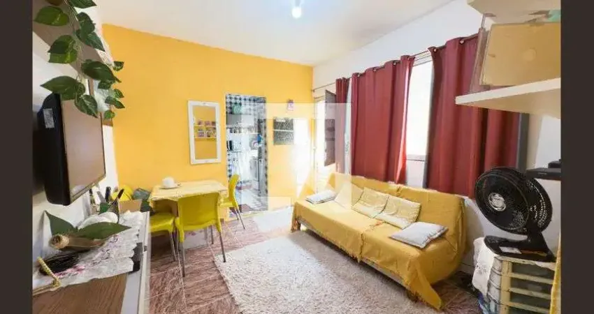 Casa para Aluguel - Irajá, 2 Quartos,  41 m² - Rio de Janeiro