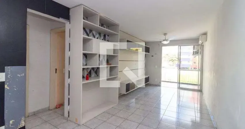 Apartamento para Aluguel - Vila Valqueire, 3 Quartos,  70 m² - Rio de Janeiro
