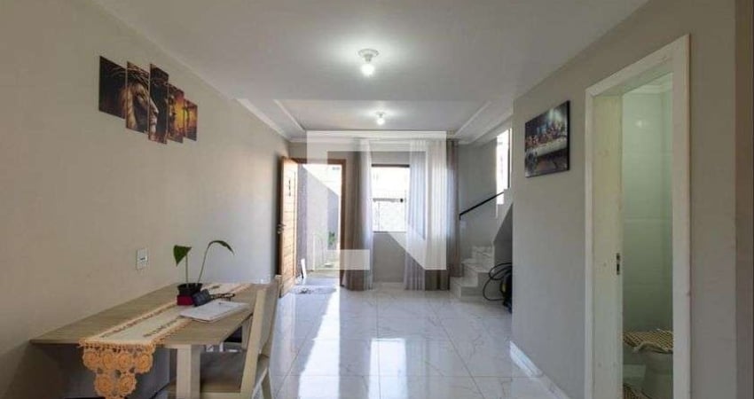 Casa para Aluguel - Cidade Industrial de Curitiba, 1 Quarto,  84 m² - Curitiba