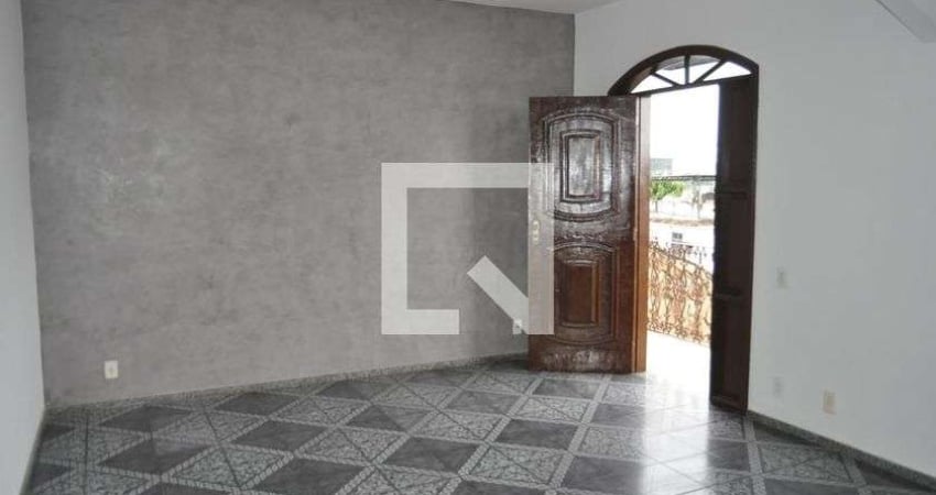Casa para Aluguel - Cachambi, 3 Quartos,  250 m² - Rio de Janeiro
