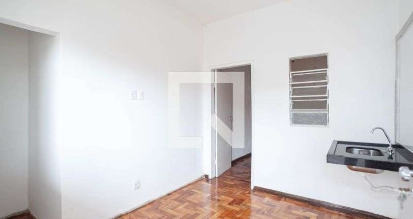 Kitnet / Stúdio para Aluguel - Santa Amélia, 1 Quarto,  32 m² - Belo Horizonte