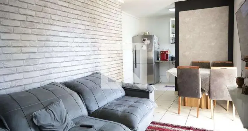 Apartamento para Aluguel - Residencial Parque Oeste, 3 Quartos, 70 m² - Goiânia