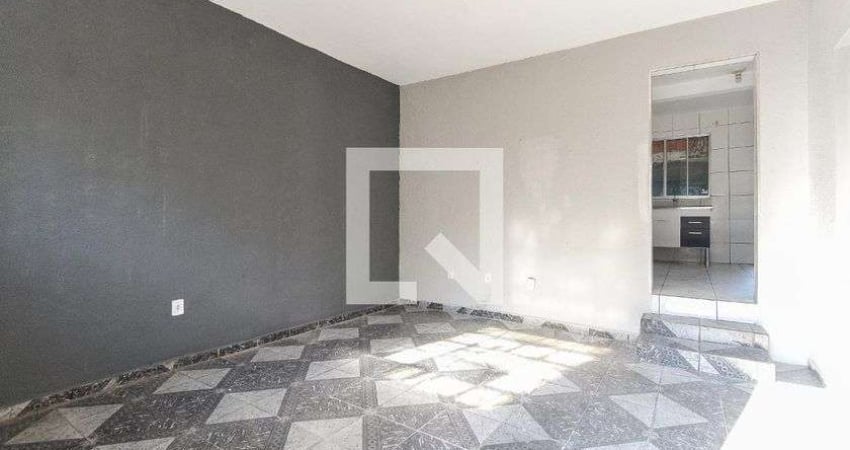 Casa para Aluguel - Itaquera, 3 Quartos,  100 m² - São Paulo
