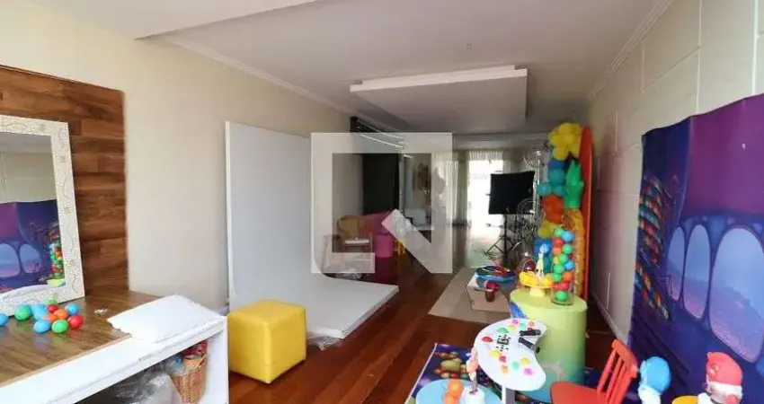 Casa para Aluguel - Jardim Guanabara, 5 Quartos,  333 m² - Rio de Janeiro