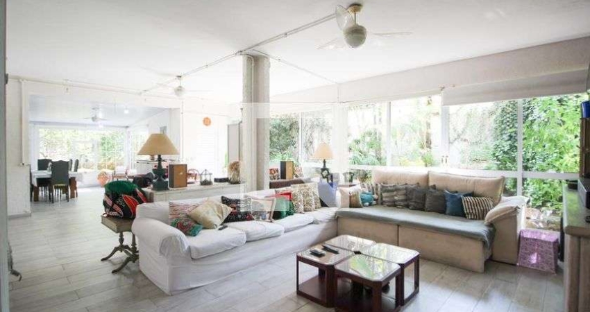 Casa para Aluguel - Moema, 6 Quartos,  600 m² - São Paulo