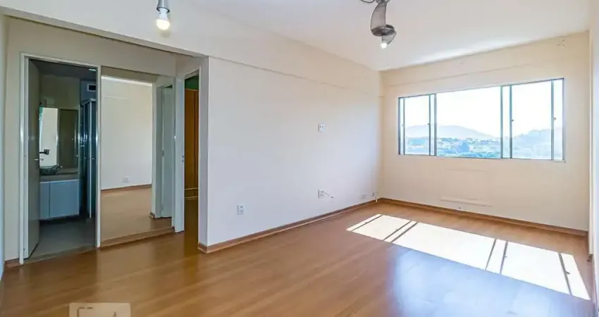 Apartamento para Aluguel - Taquara, 2 Quartos,  59 m² - Rio de Janeiro