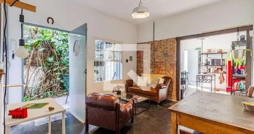 Casa para Aluguel - Pinheiros, 3 Quartos,  130 m² - São Paulo