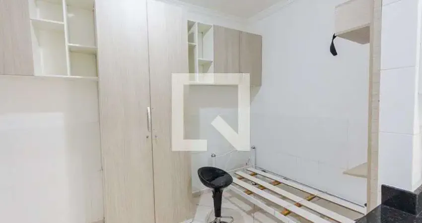 Kitnet / Stúdio para Aluguel - Santa Teresinha, 1 Quarto,  16 m² - Santo André