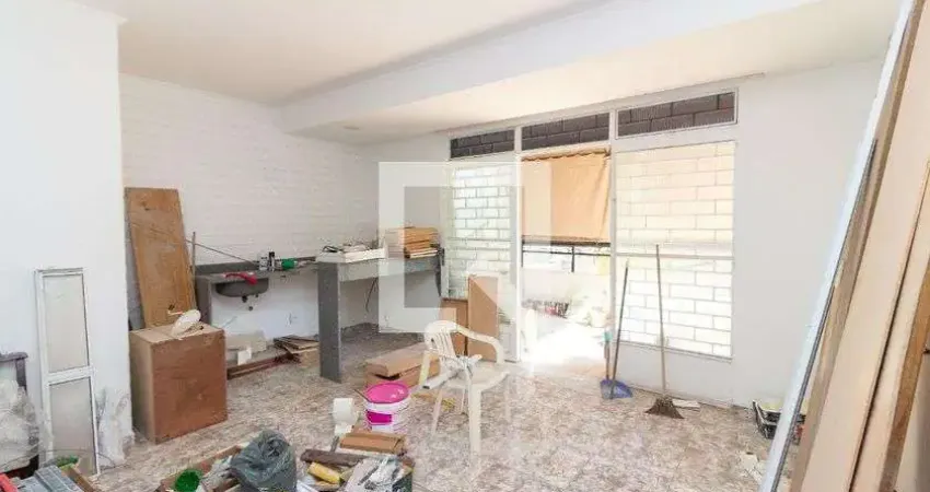 Apartamento para Aluguel - Vila Valqueire, 1 Quarto,  59 m² - Rio de Janeiro