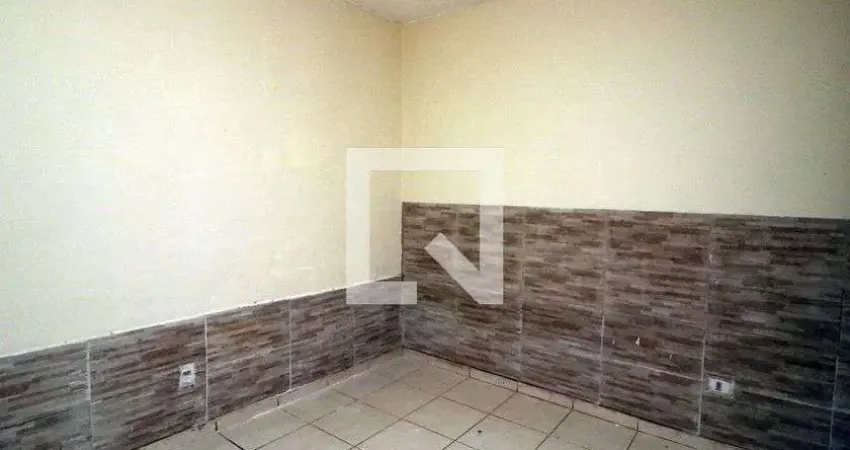 Casa para Aluguel - Jardim Paraguacu, 1 Quarto,  40 m² - São Paulo