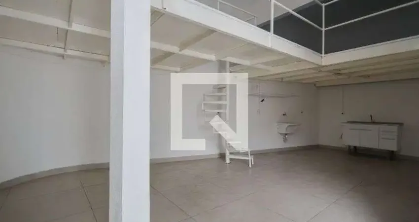 Casa para Aluguel - Vila Santa Maria, 1 Quarto,  50 m² - São Paulo