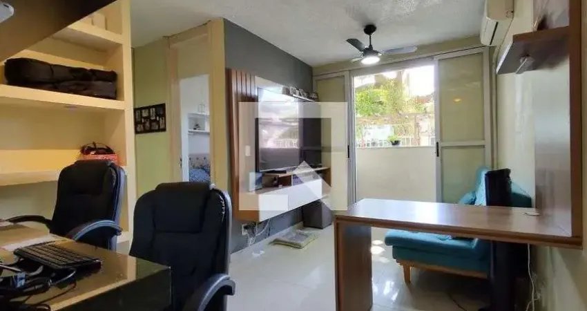 Apartamento para Aluguel - Taquara, 2 Quartos,  55 m² - Rio de Janeiro
