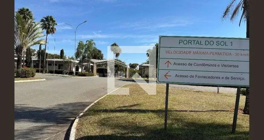 Casa / Sobrado em Condomínio para Aluguel - Loteamento Porta do Sol II, 4 Quartos,  230 m² - Goiânia