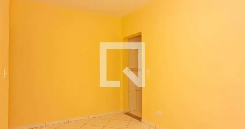 Casa para Aluguel - Jaraguá, 2 Quartos,  60 m² - São Paulo
