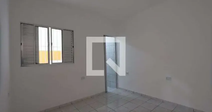 Casa para Aluguel - Jardim Santa Adelia, 1 Quarto,  50 m² - São Paulo