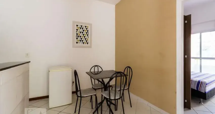 Apartamento para Aluguel - Centro, 1 Quarto,  32 m² - São Paulo