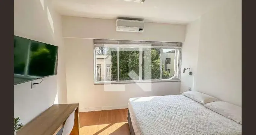 Kitnet / Stúdio para Aluguel - Botafogo, 1 Quarto,  30 m² - Rio de Janeiro