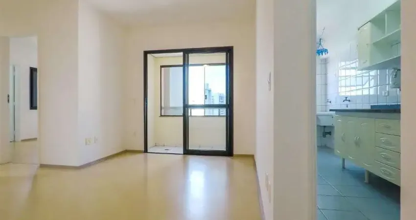 Apartamento para Aluguel - Aclimação, 2 Quartos,  71 m² - São Paulo