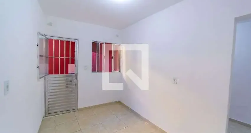 Casa para Aluguel - Ermelino Matarazzo, 1 Quarto,  10 m² - São Paulo