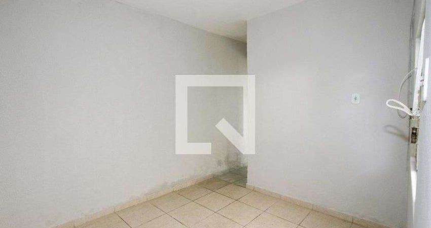 Casa para Aluguel - Carlos Prates, 2 Quartos,  60 m² - Belo Horizonte