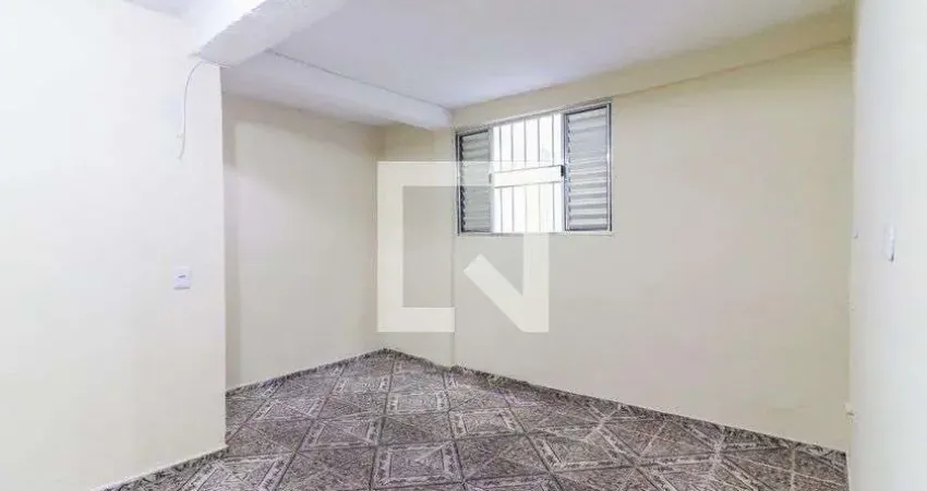 Casa para Aluguel - Jardim Éster Yolanda, 1 Quarto,  38 m² - São Paulo