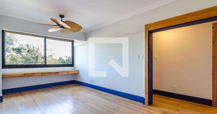 Apartamento para Aluguel - Jardim Paulista, 2 Quartos,  77 m² - São Paulo