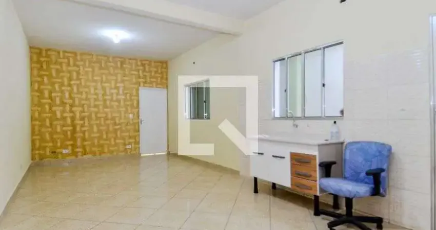 Casa para Aluguel - Jardim Adriana, 1 Quarto,  67 m² - Guarulhos