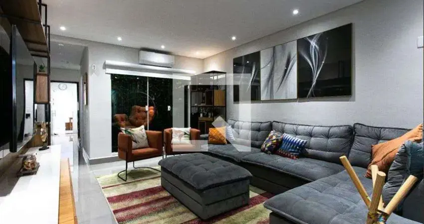 Casa para Aluguel - Vila Carrão, 3 Quartos,  104 m² - São Paulo