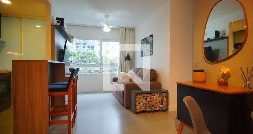Apartamento para Aluguel - São Sebastião, 3 Quartos,  67 m² - Porto Alegre