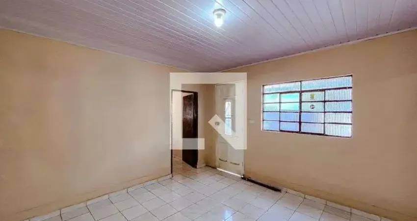 Casa para Aluguel - Vila Invernada, 2 Quartos,  70 m² - São Paulo