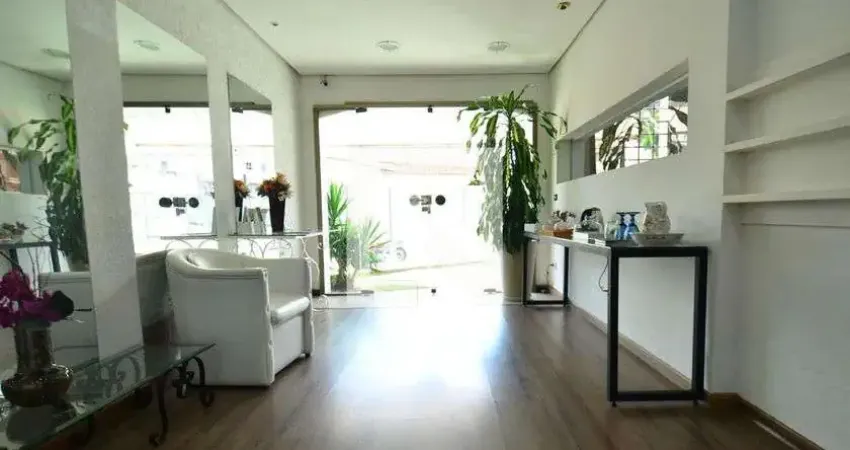 Casa para Aluguel - Esplanada, 4 Quartos,  300 m² - Belo Horizonte