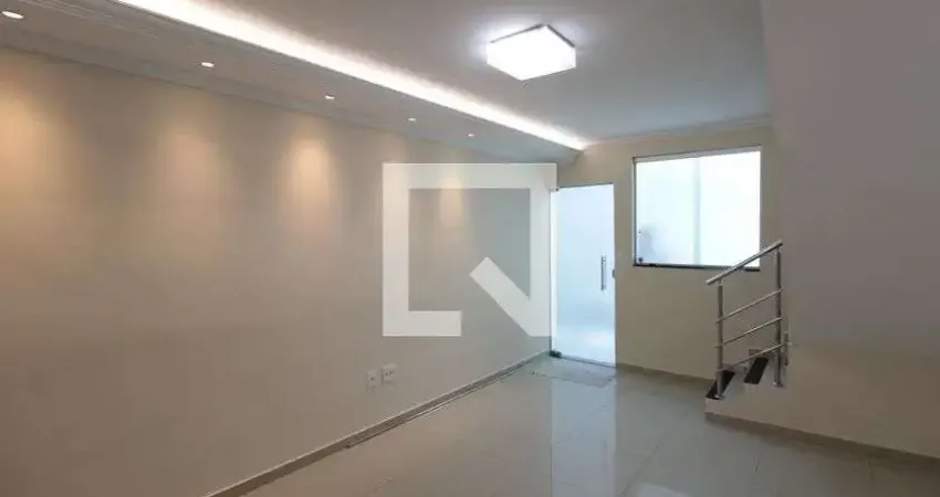 Casa / Sobrado em Condomínio para Aluguel - Copacabana, 2 Quartos,  100 m² - Belo Horizonte