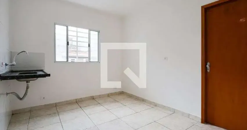 Casa para Aluguel - Vila Amália, 1 Quarto,  22 m² - São Paulo