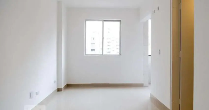 Kitnet / Stúdio para Aluguel - Centro, 1 Quarto,  20 m² - Curitiba