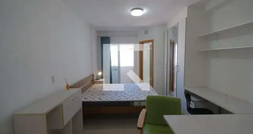 Kitnet / Stúdio para Aluguel - Centro, 1 Quarto,  27 m² - Curitiba