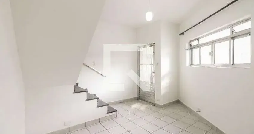 Casa para Aluguel - Tatuapé, 2 Quartos,  110 m² - São Paulo