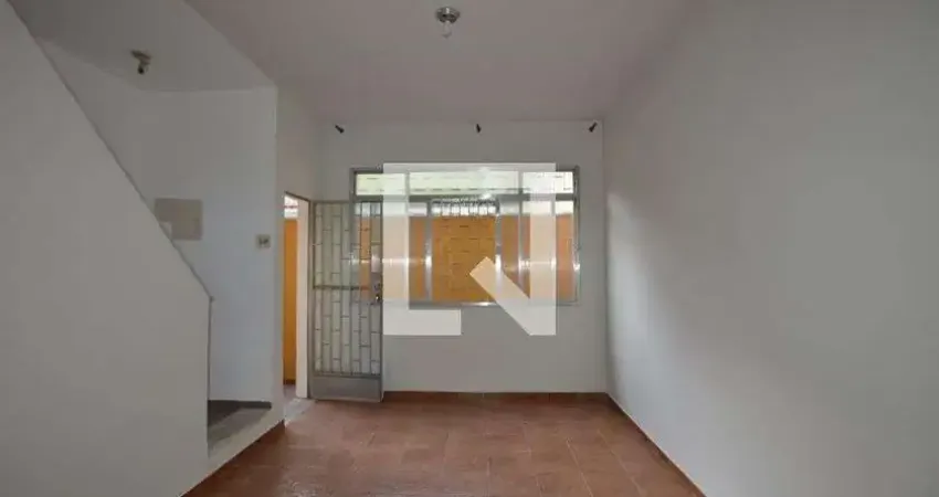 Casa para Aluguel - Bento Ribeiro, 2 Quartos,  100 m² - Rio de Janeiro