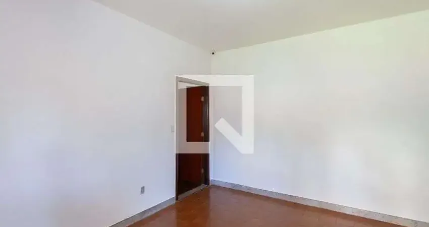 Casa para Aluguel - Parque São Pedro, 2 Quartos,  450 m² - Belo Horizonte