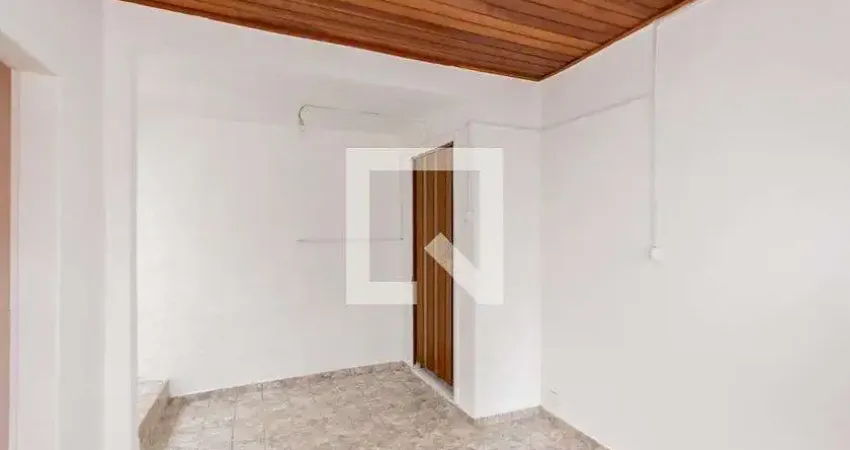 Casa para Aluguel - Parque das Nações, 1 Quarto,  50 m² - Santo André