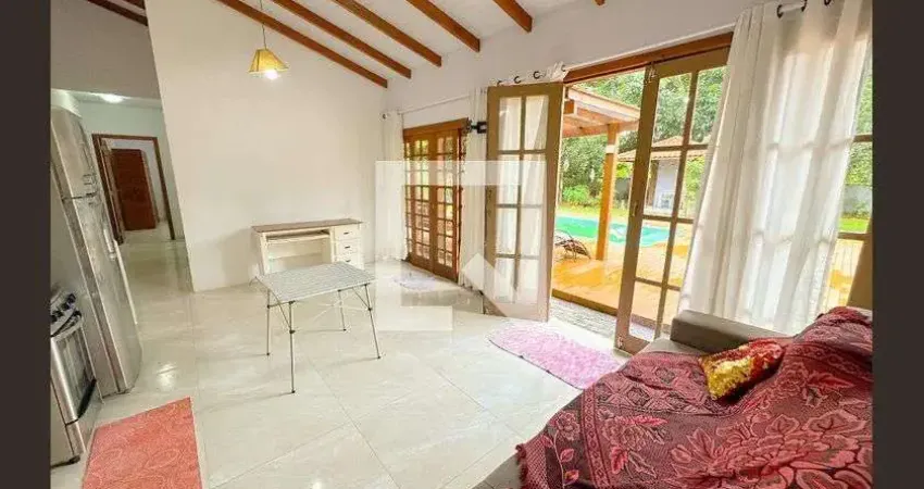 Apartamento para Aluguel - São João do Rio Vermelho, 2 Quartos,  90 m² - Florianópolis
