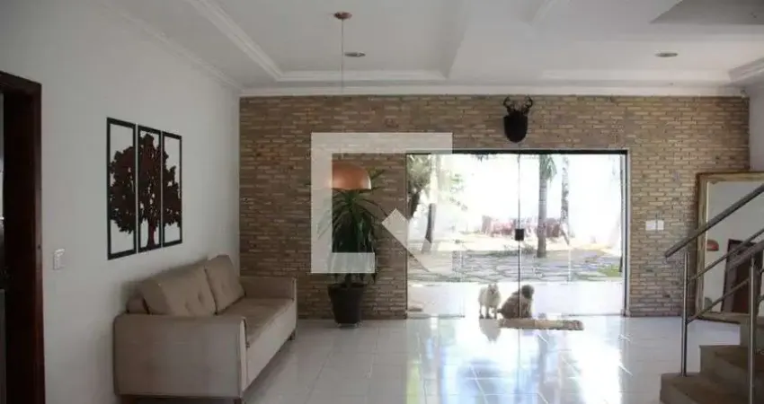 Casa para Aluguel - Morada da Colina, 3 Quartos,  417 m² - Uberlândia