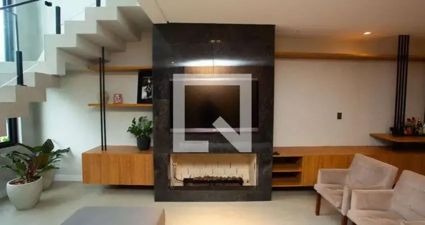 Casa / Sobrado em Condomínio para Aluguel - Bairro Fátima, 4 Quartos,  210 m² - Canoas