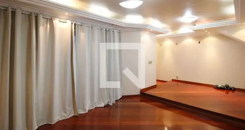 Casa para Aluguel - Bairro Fátima, 3 Quartos,  270 m² - Canoas