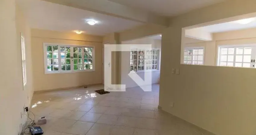 Casa para Aluguel - Itaipu, 5 Quartos,  360 m² - Niterói